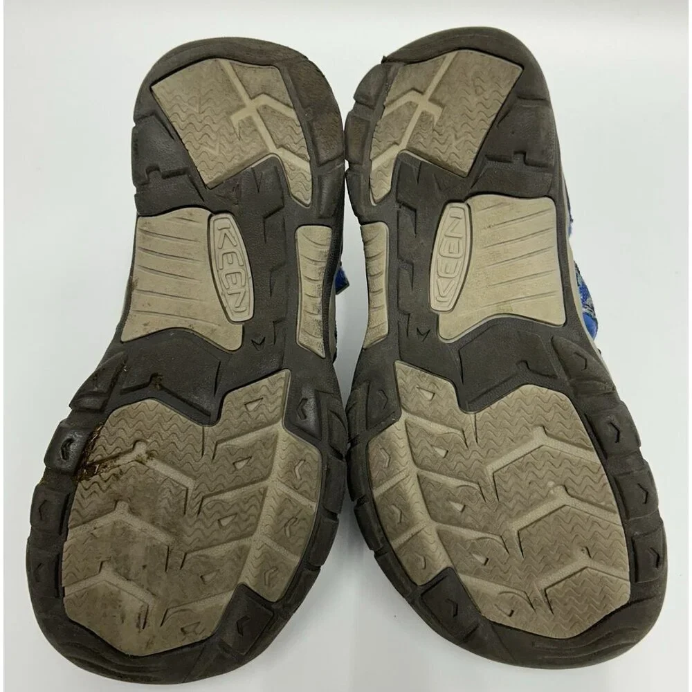 KEEN Newport H2 Hiking Sandal Blue Camo Kids Size 5 Youth Boys Play Outdoor